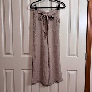 Aritizia Wilfred Faun Beige Wide Crop Pants, Size S